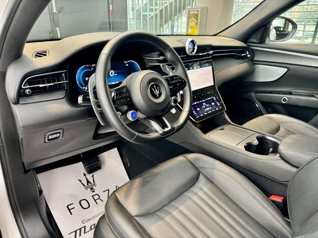 MASERATI Grecale usata, con Interni in pelle