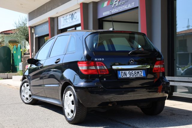 MERCEDES-BENZ B 180 usata 52