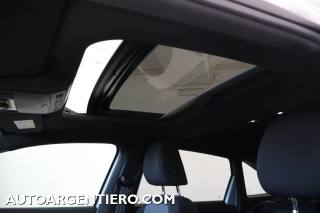 VOLKSWAGEN Taigo usata, con Autoradio