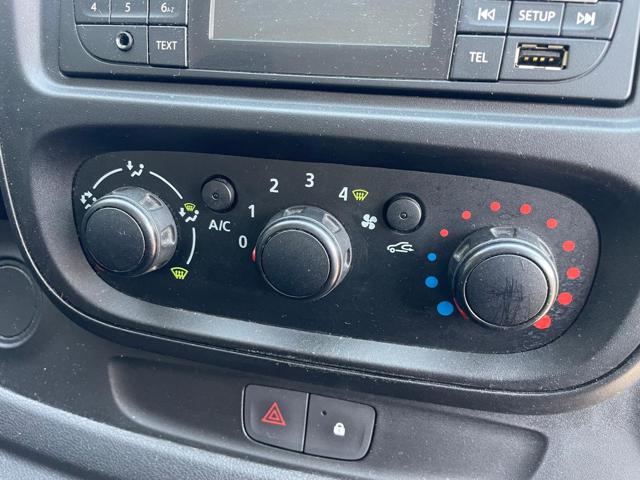 RENAULT Trafic usata 21