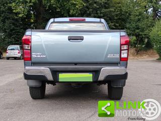 ISUZU D-Max usata, con Airbag