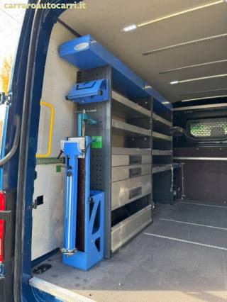 VOLKSWAGEN Crafter usata, con ESP