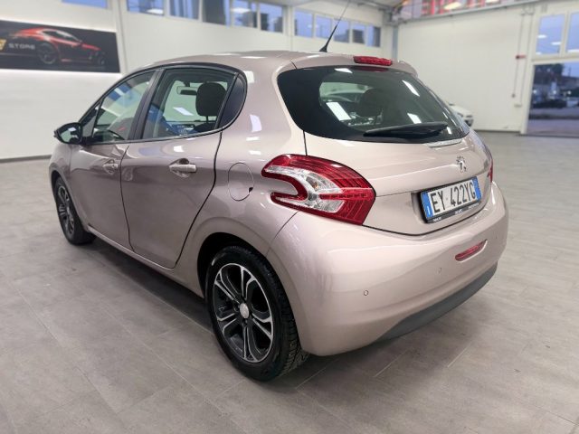 PEUGEOT 208 usata, con Cerchi in lega