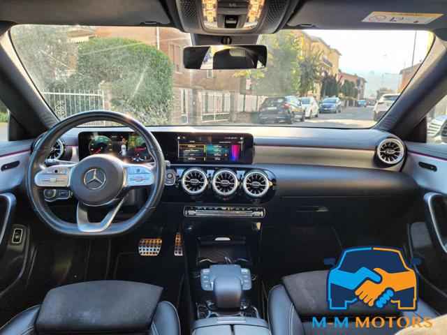 MERCEDES-BENZ CLA 200 usata, con Chiusura centralizzata