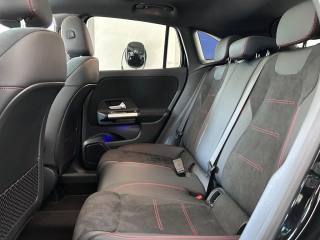 MERCEDES-BENZ GLA 200 usata, con Sedili riscaldati