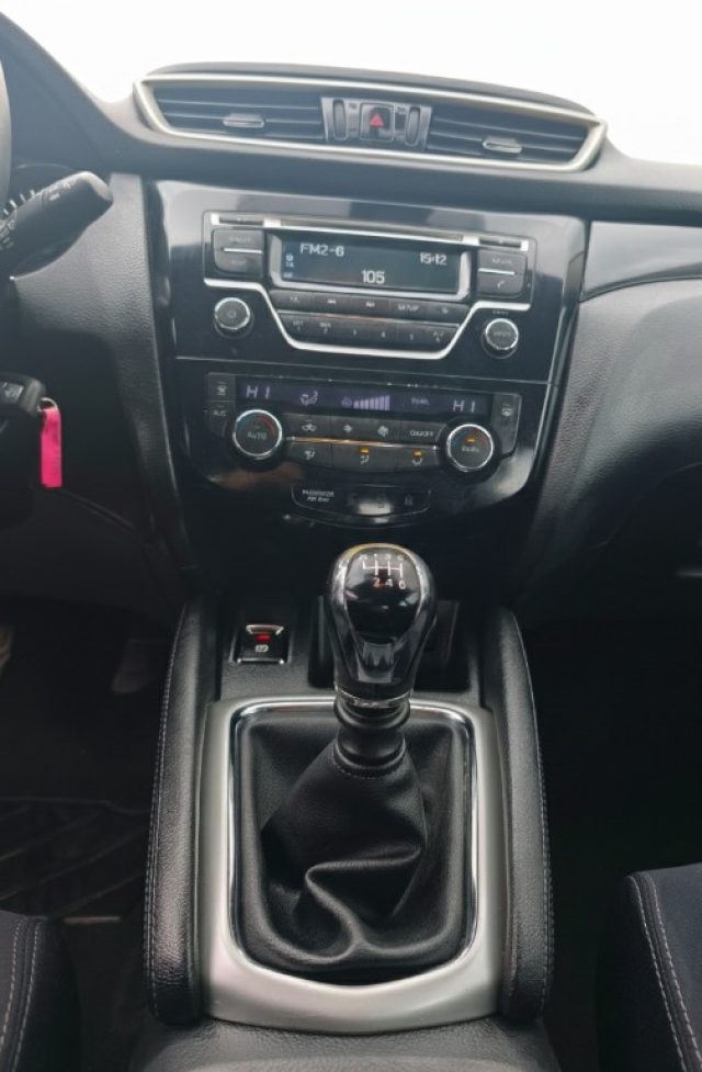 NISSAN Qashqai usata, con Climatizzatore