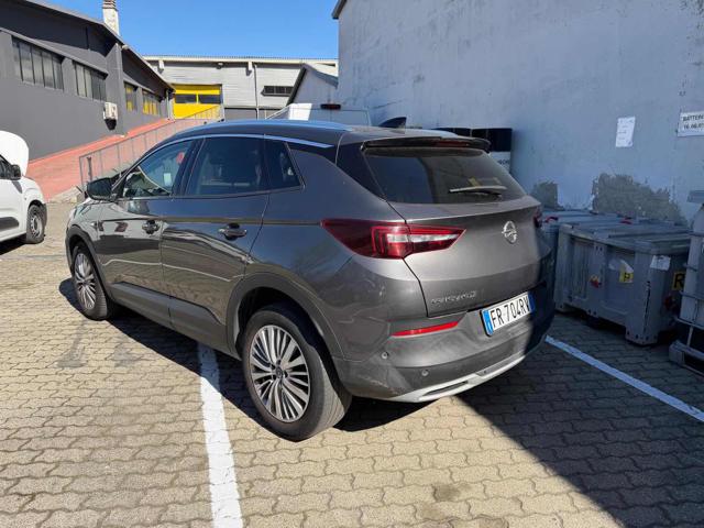 OPEL Grandland X usata, con Airbag