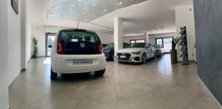 VOLKSWAGEN up! usata, con Controllo trazione