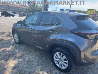 TOYOTA Yaris Cross usata, con Autoradio