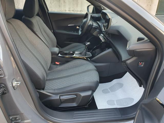 PEUGEOT 2008 usata, con Controllo automatico clima