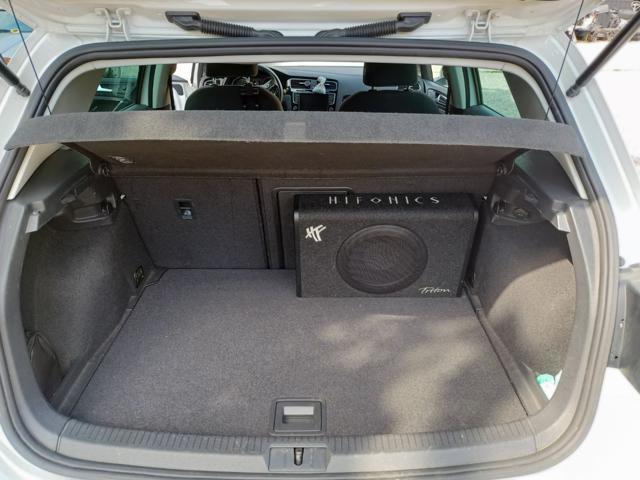 VOLKSWAGEN Golf usata, con Alzacristalli elettrici