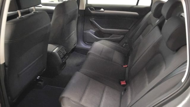 VOLKSWAGEN Passat usata, con Chiusura centralizzata