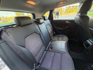 MERCEDES-BENZ B 180 usata, con Sedili sportivi
