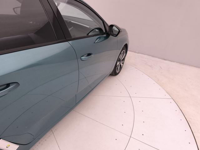 PEUGEOT 308 usata, con Luci diurne