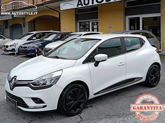 RENAULT Clio usata, con USB
