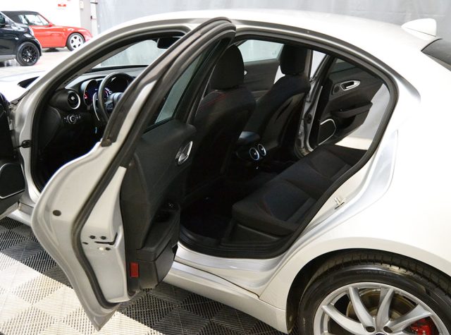 ALFA ROMEO Giulia usata, con Airbag laterali