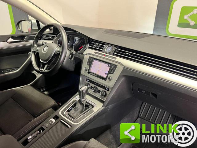 VOLKSWAGEN Passat Variant usata, con Sistema di navigazione