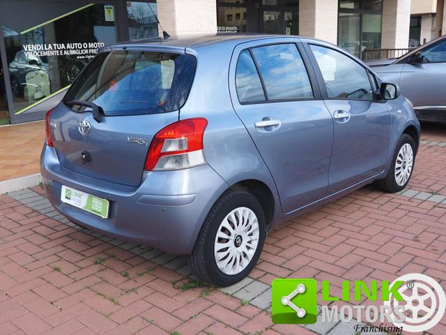 TOYOTA Yaris usata, con Alzacristalli elettrici