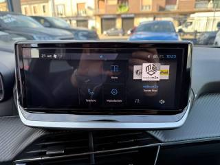 PEUGEOT 2008 usata, con Sensori di parcheggio posteriori