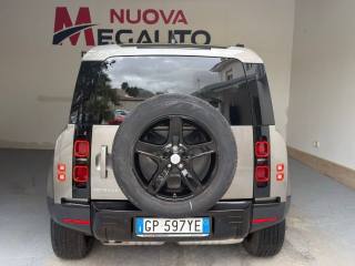 LAND ROVER Defender usata, con Autoradio
