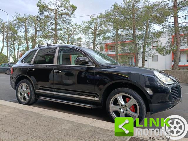 PORSCHE Cayenne usata, con Leve al volante