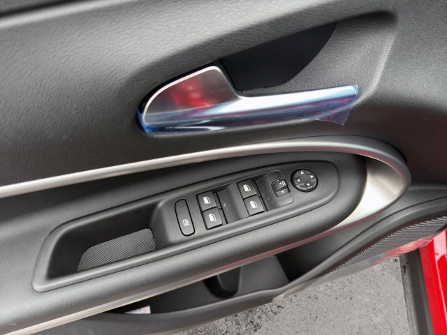 JEEP Avenger usata, con Fari LED