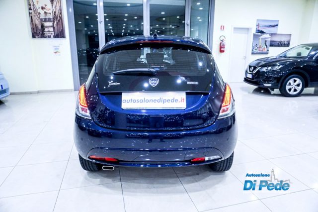 LANCIA Ypsilon usata, con Autoradio