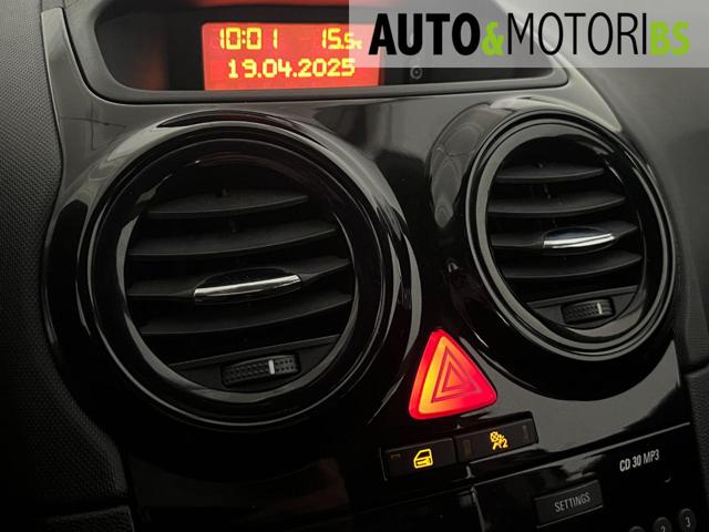 OPEL Corsa usata, con Volante multifunzione