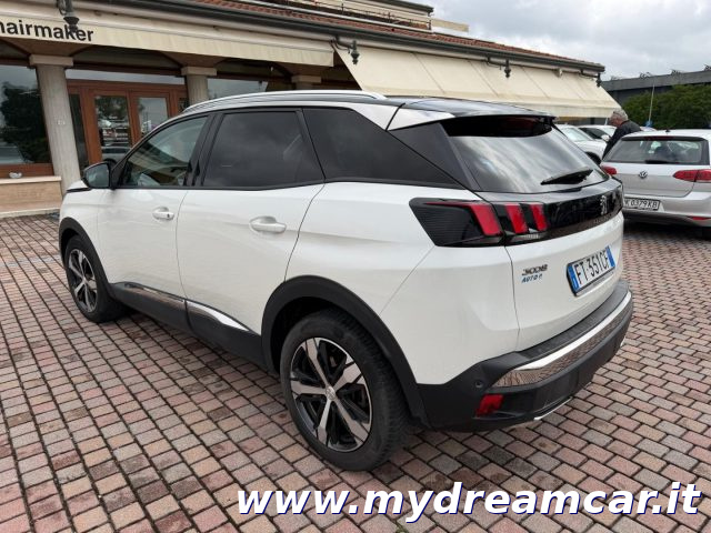 PEUGEOT 3008 usata, con Autoradio