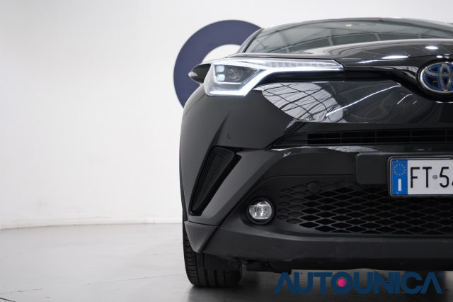 TOYOTA C-HR usata 48