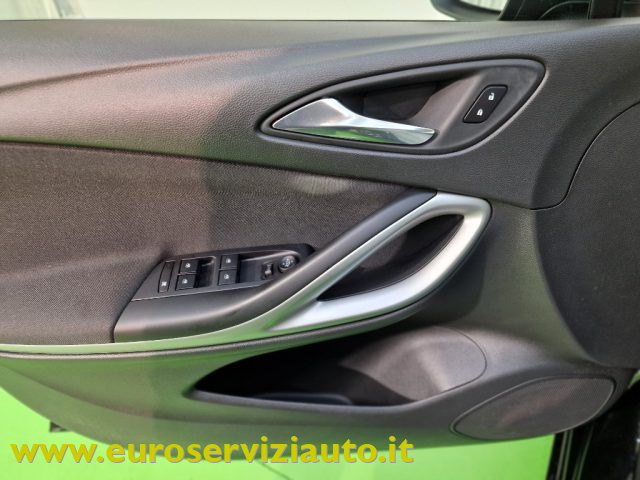 OPEL Astra usata, con Sensore di luce