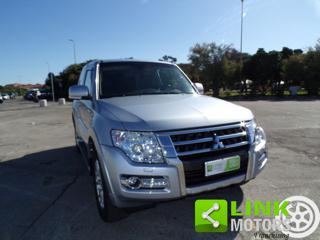 MITSUBISHI Pajero usata, con Autoradio