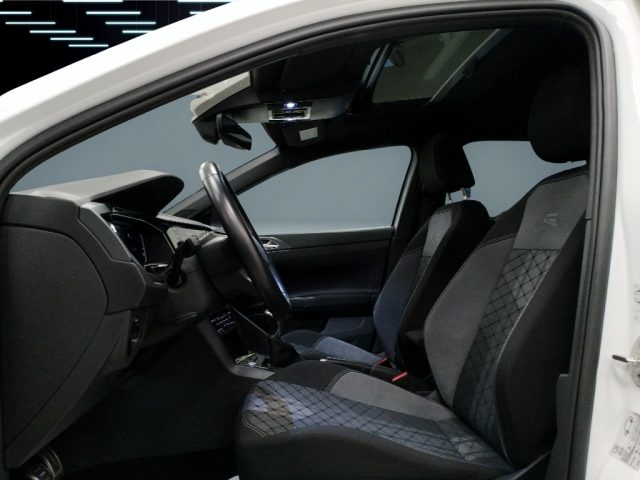 VOLKSWAGEN Taigo usata 14