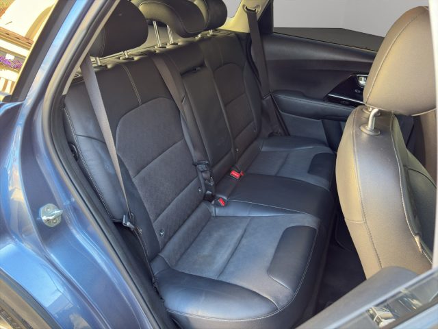 KIA Niro usata, con Sensori di parcheggio posteriori