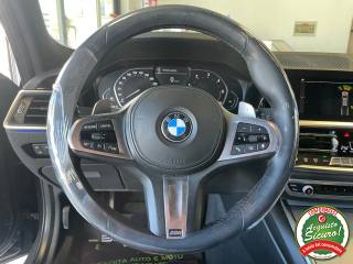 BMW 320 usata, con Park Distance Control