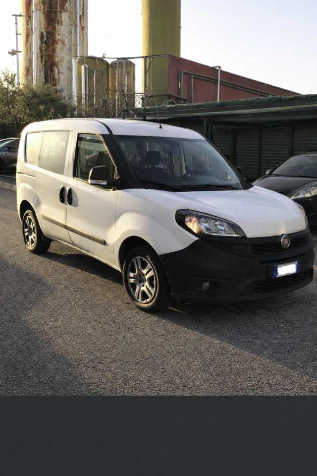 FIAT Doblo usata, con Airbag