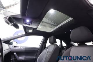 VOLKSWAGEN Taigo usata, con Controllo automatico clima