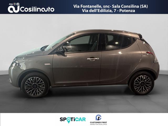 LANCIA Ypsilon usata, con Airbag