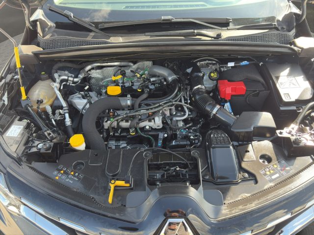 RENAULT Captur usata, con Bracciolo