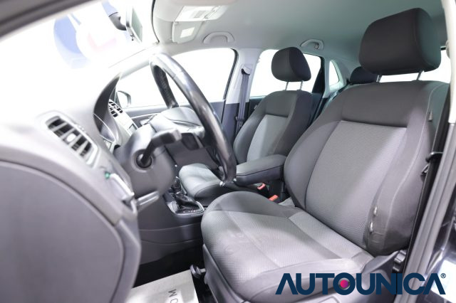 VOLKSWAGEN Polo usata, con Autoradio