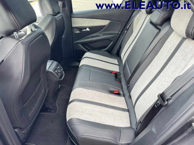 PEUGEOT 3008 usata, con Sistema di navigazione