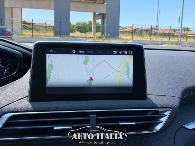 PEUGEOT 5008 usata, con Fendinebbia