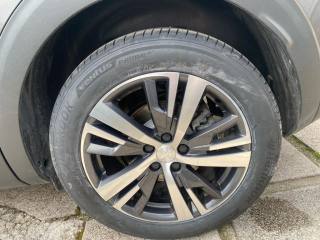 PEUGEOT 3008 usata, con Sensori di parcheggio posteriori