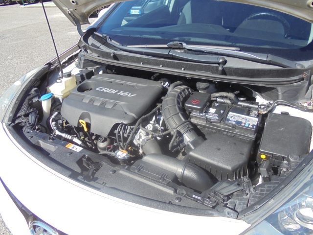HYUNDAI i30 usata 36