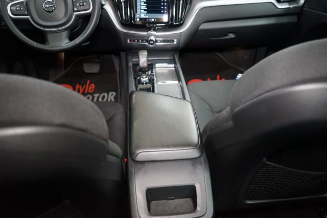 VOLVO XC60 usata, con Bluetooth