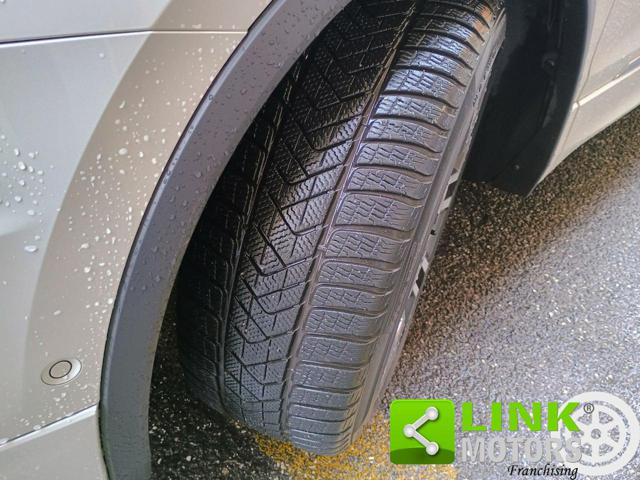 VOLKSWAGEN Tiguan usata, con Pneumatici estivi