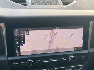 PORSCHE Macan usata, con Park Distance Control