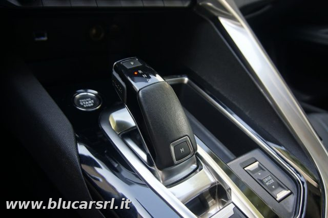 PEUGEOT 3008 usata 21