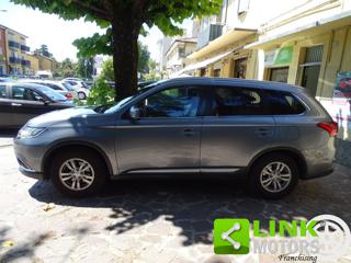 MITSUBISHI Outlander usata, con Climatizzatore automatico, 2 zone