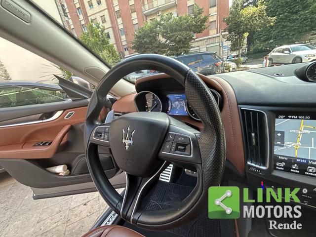 MASERATI Levante usata, con Bluetooth
